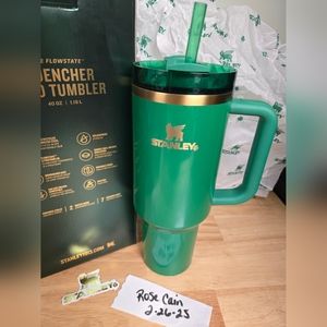 STANLEY ST. PATRICK'S DAY QUENCHER H2.0 FLOWSTATE 40OZ TUMBLER, SHAMROCK GREEN